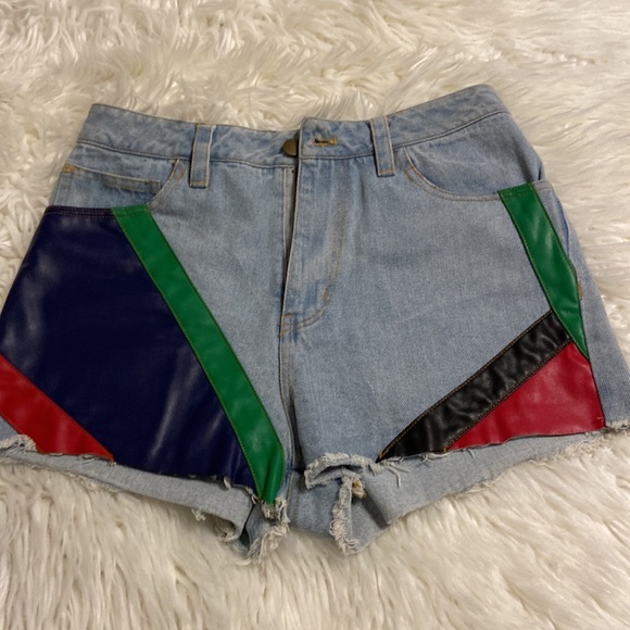 Urban Outfitters Shorts size 27 excellent condition high rise - Picture 5 of 8